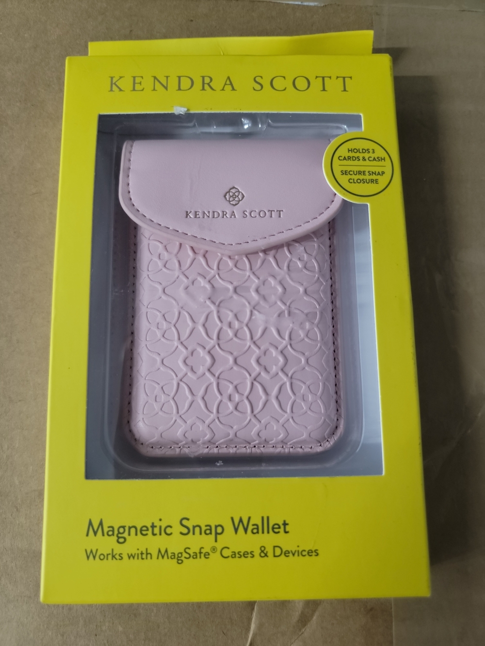 Kendra Scott MagSafe-Compatible Magentic Snap Wallet Case, Pink